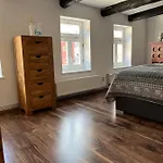 Kaufmannshof Mit Fachwerkcharme * Quedlinburg