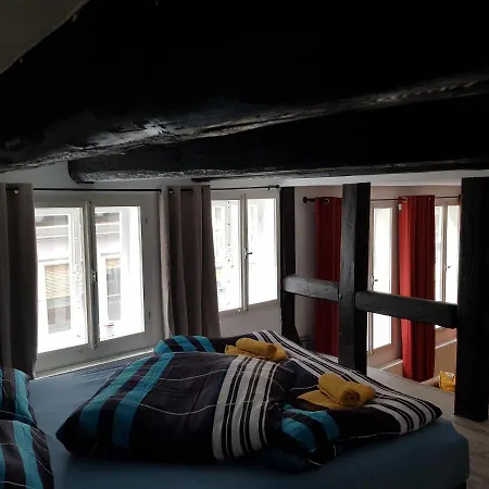 Kaufmannshof Mit Fachwerkcharme *