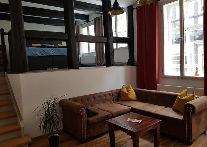 Kaufmannshof Mit Fachwerkcharme Apartman