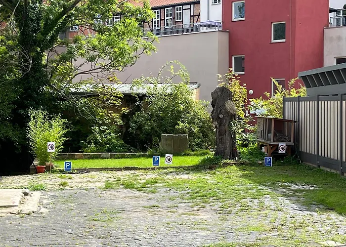 Kaufmannshof Mit Fachwerkcharme Apartman *